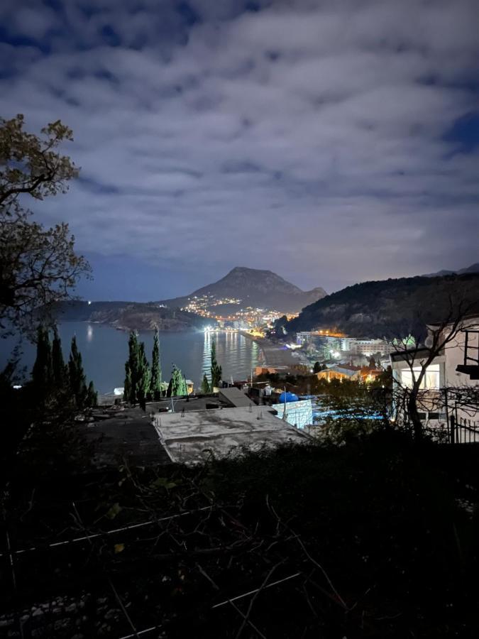 Apartments In Villa Viktoria Sutomore Bagian luar foto