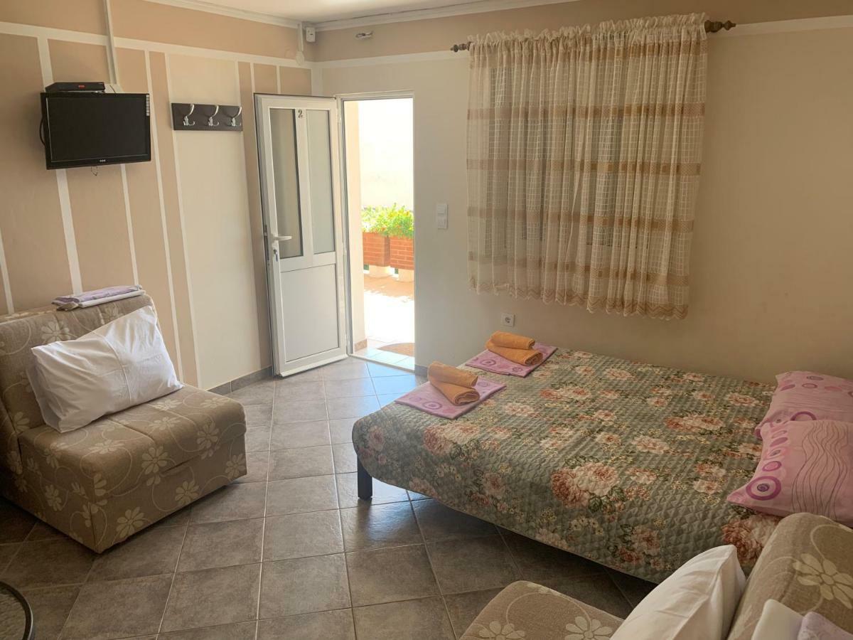 Apartments In Villa Viktoria Sutomore Bagian luar foto